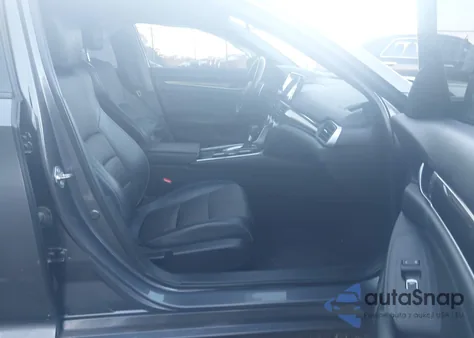 2018 Honda Accord Sport z USA, uszkodzony, nr VIN 1HGCV1F33JA156083